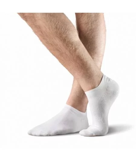 BRODRENE Pánske členkové ponožky 41-43 | biela